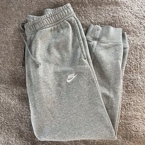 Nike Club Fleece Joggers